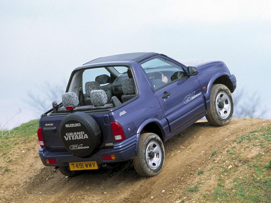  Suzuki Grand Vitara Canvas Top 1998 года  (UK) (фото 4 из 5)